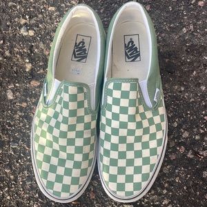 Slip on Checkered Vans